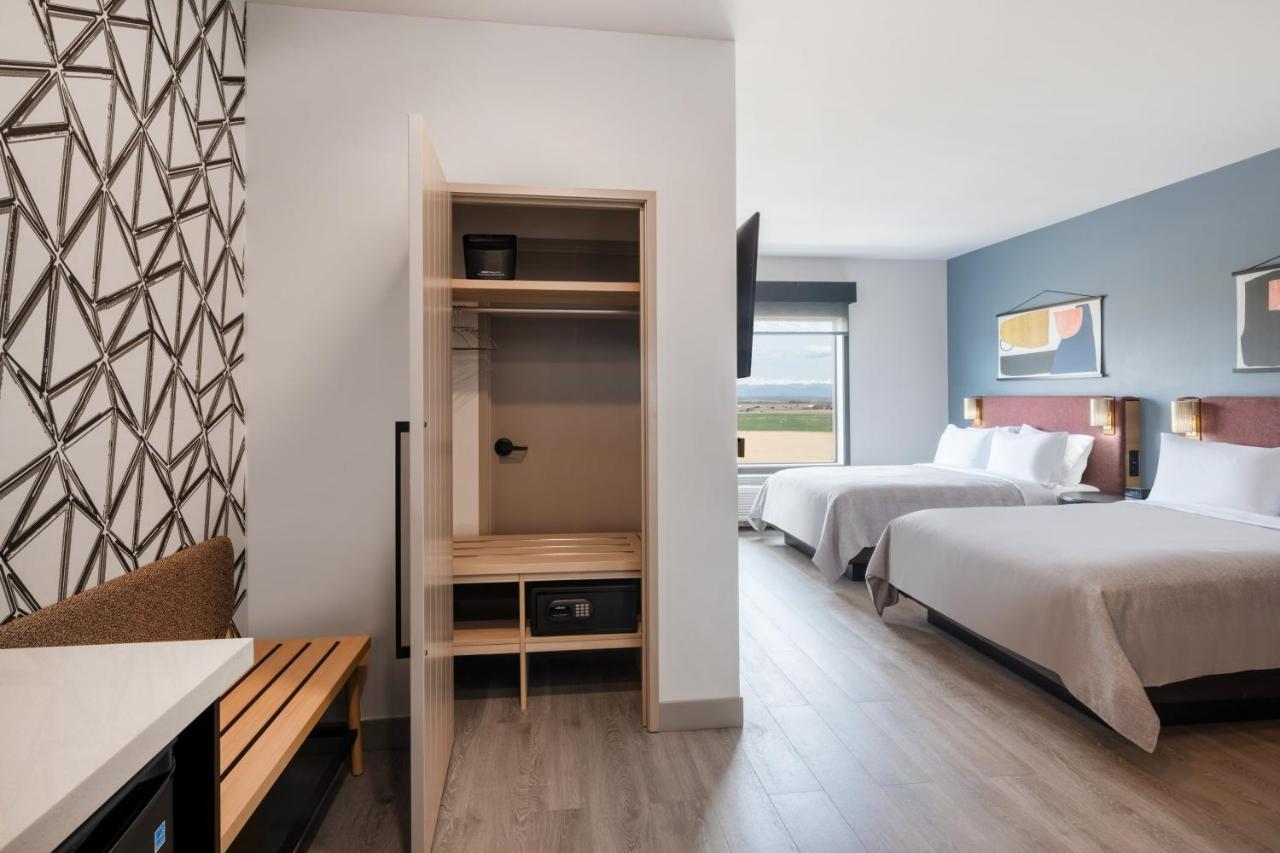 Atwell - Airport Tower Road By Ihg 4*